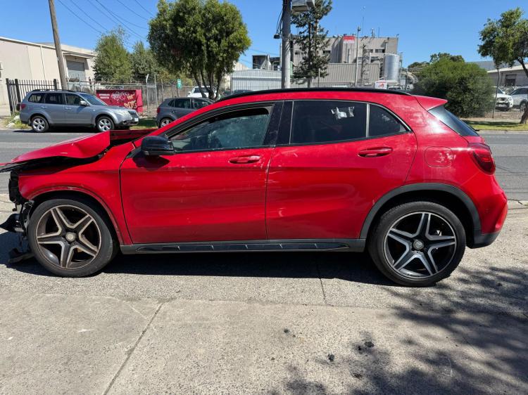 2015 Mercedes Benz GLA200 W156 — Mercedes Benz GLA200 W156 2015