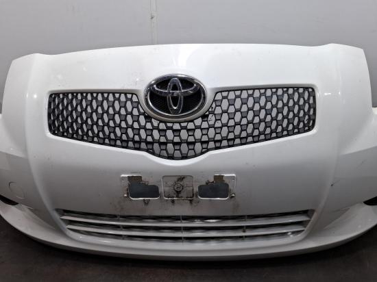 2006 Toyota Yaris — Front Bumper