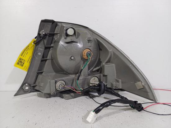 2005 Lexus Is200/is300 — Left Tallight