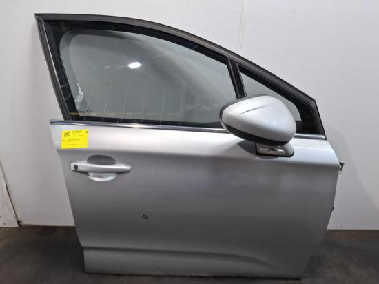 C4 Citroen C4 — Right Front Door