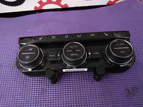 Passat Volkswagen Passat — HEATER/AC Controls