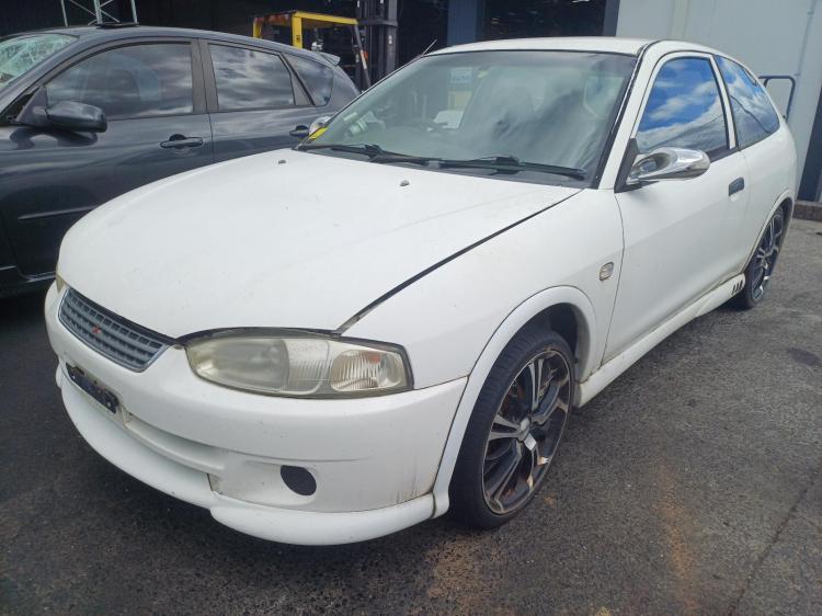 2003 Mitsubishi Mirage — CE Manual Petrol