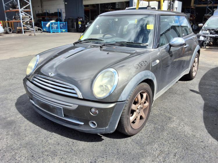2006 Mini Cooper — R50 Manual Petrol