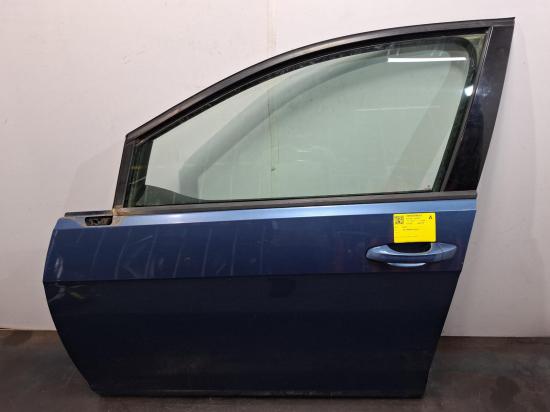 Golf Volkswagen Golf — Left Front Door