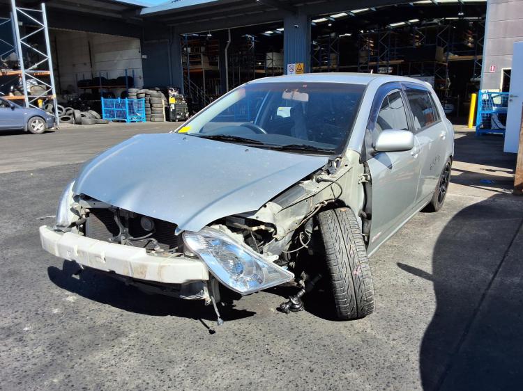 2005 Toyota Corolla — ZZE123R Manual
