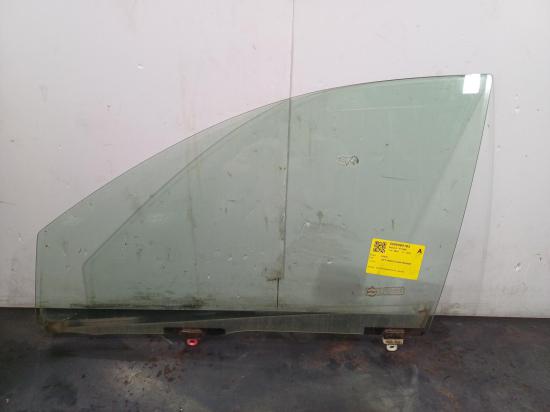 Echo Toyota Echo — Left Front Door Window