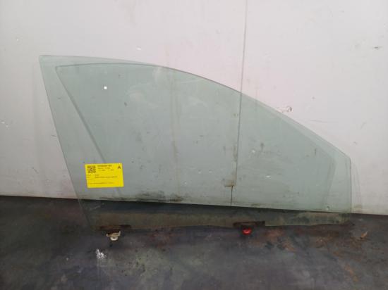 Echo Toyota Echo — Right Front Door Window