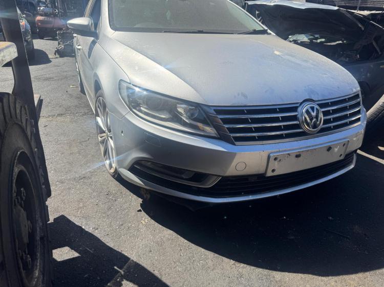 2014 Volkswagen Passat — Auto Diesel