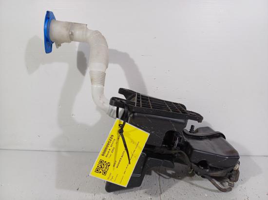 Golf Volkswagen Golf — Washer Bottle