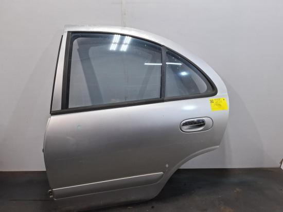 Pulsar Nissan Pulsar — Left Rear Door