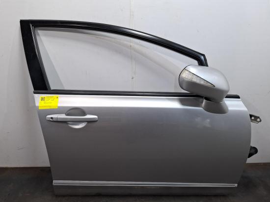 2009 Honda Civic — Right Front Door