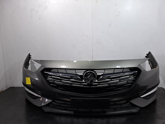 Commodore Holden Commodore — Front Bumper