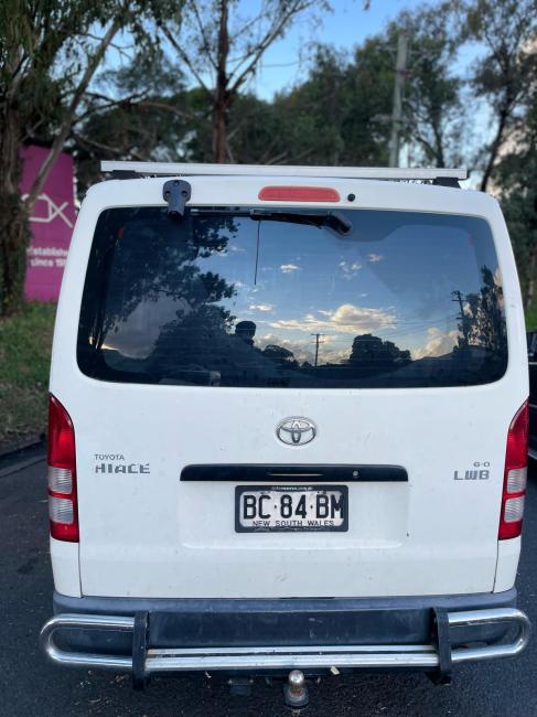 2007 Toyota Hiace — Manual Petrol