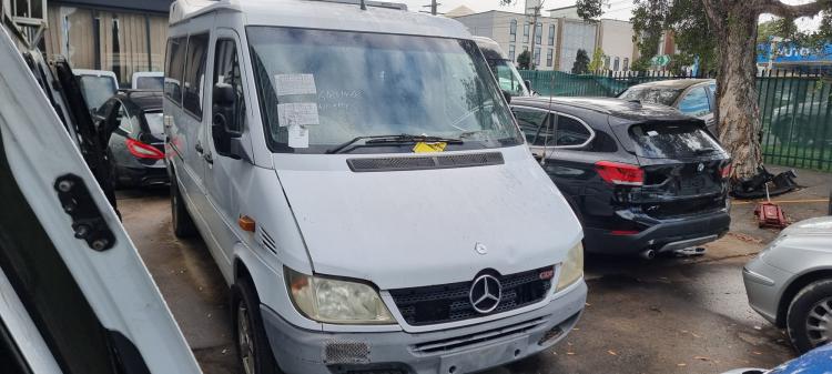 2004 Mercedes Benz Sprinter — Mercedes Benz Sprinter 2004