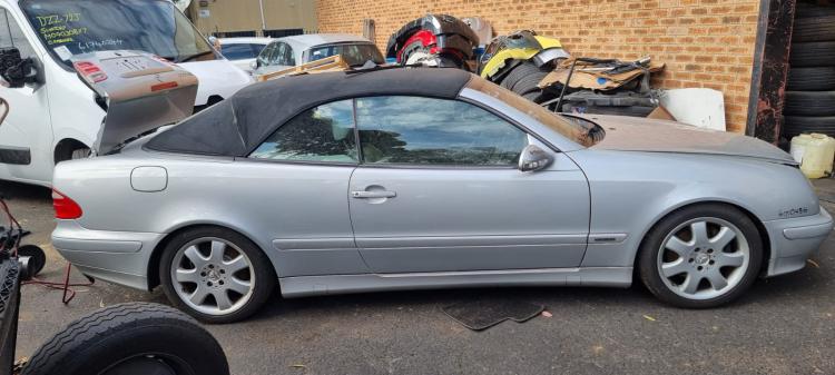 1999 Mercedes Benz Clk — W208