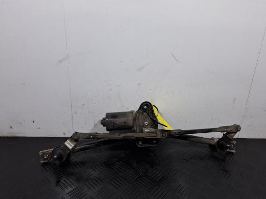 2011 Hyundai I30 — Wiper Motor