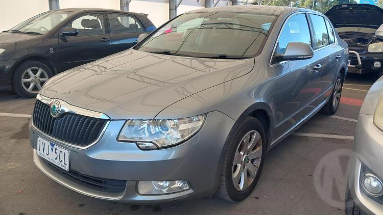 2013 Skoda Superb 3T 118 Tsi — Skoda Superb 3T 118 Tsi 2013
