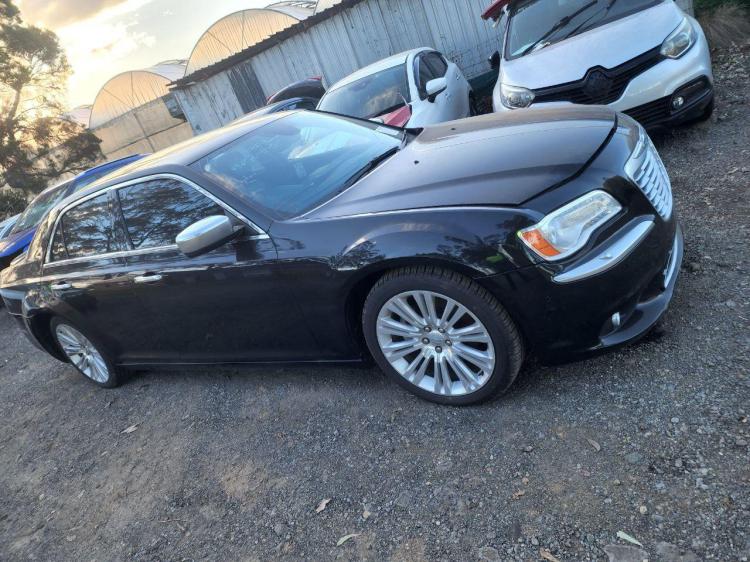 2013 Chrysler 300C — Auto Diesel