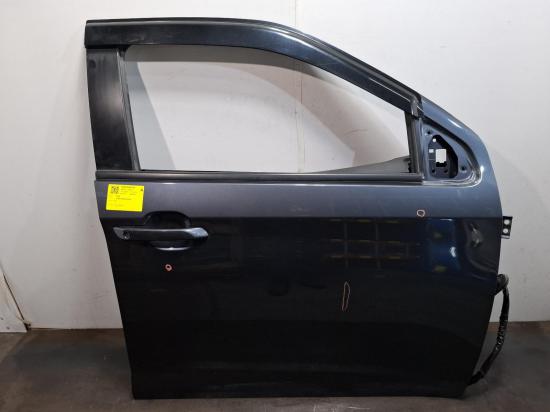 2024 Mazda Bt50 — Right Front Door