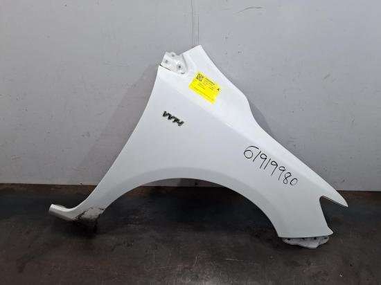 2011 Toyota Corolla — Right Guard