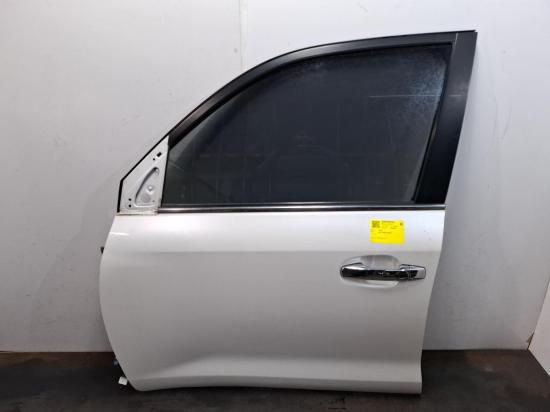 2010 Lexus Lx570 — Left Front Door