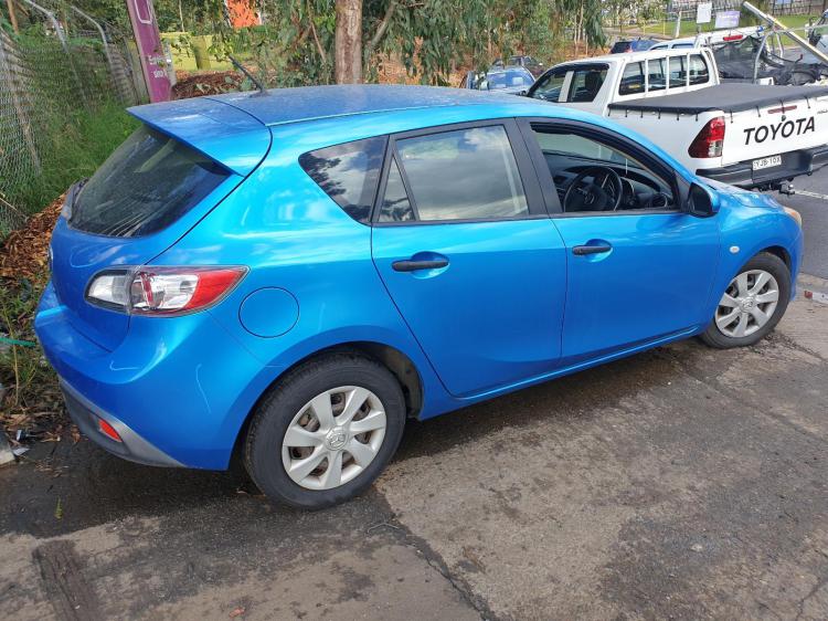 2011 Mazda 3 — Auto Petrol