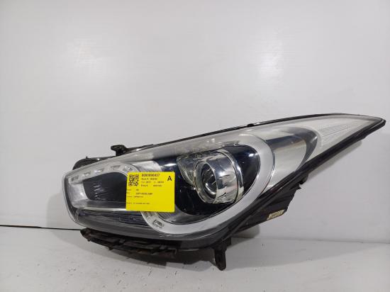 2015 Hyundai I40 — Left Headlamp