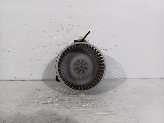 2005 Toyota Corolla — Heater Fan Motor