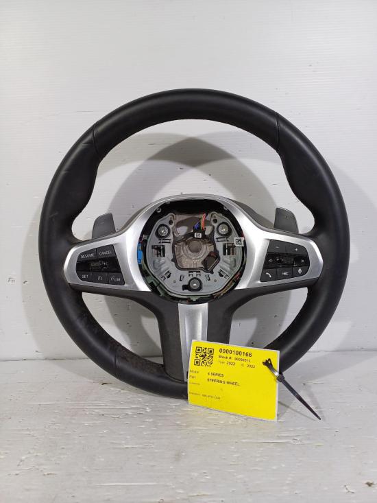 2022 BMW 420i — Steering Wheel