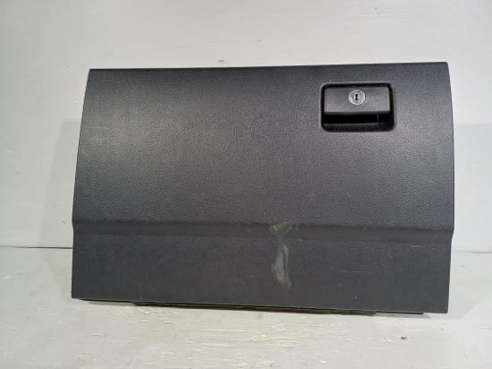 2014 Toyota Landcruiser Prado — Glove Box
