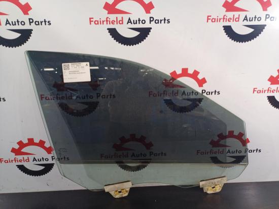 2013 Jeep Grand Cherokee — Right Front Door Window