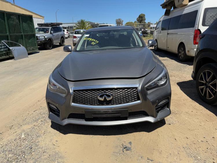 2014 Infiniti Q50 — V37 Auto Hybrid