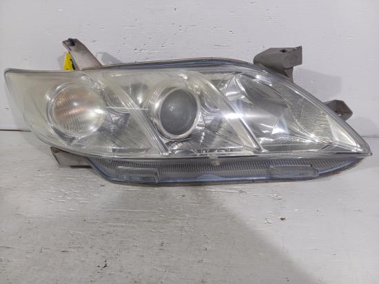 2008 Toyota Camry — Right Head Lamp