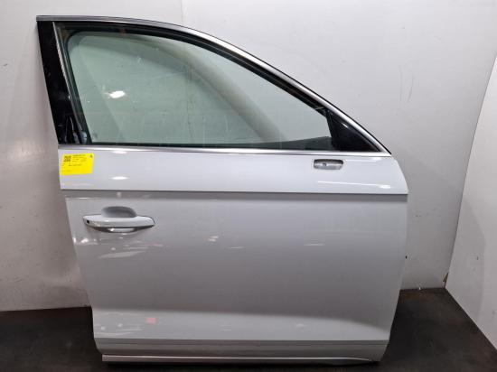 2022 Audi Q5 — Right Front Door