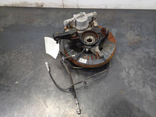 2021 Hyundai Venue — Left Front Hub Assembly