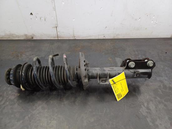 2021 Hyundai Venue — Right Front Strut