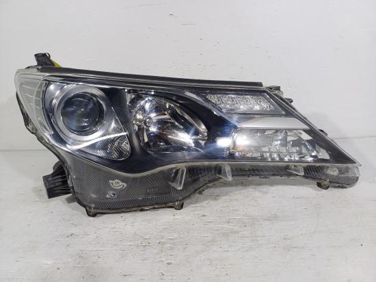 2013 Toyota Rav4 — Right Headlamp