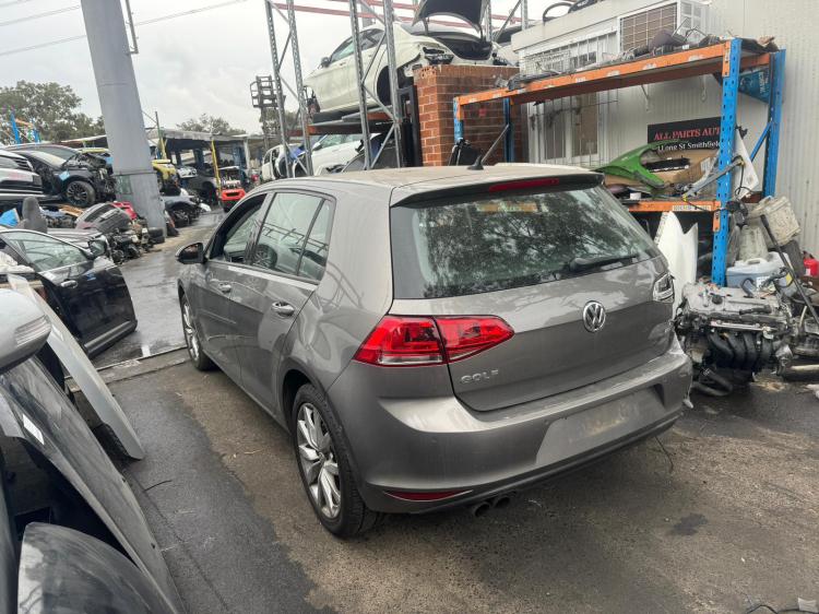 2014 Volkswagen Golf — Auto Petrol
