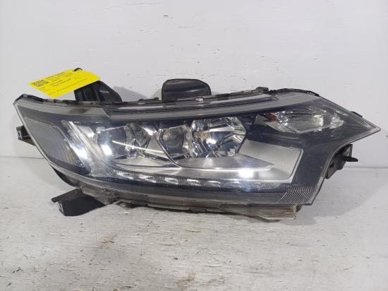 2015 Mitsubishi Outlander — Right Headlamp