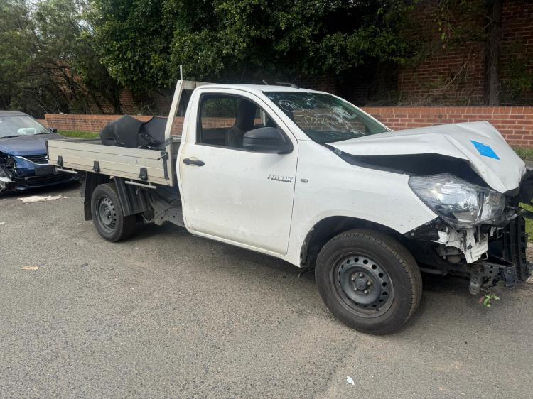 2016 Toyota Hilux — Auto Petrol