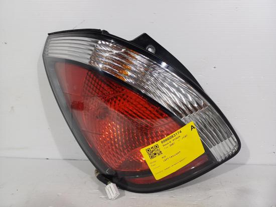 2007 Kia Rio — Left Taillight