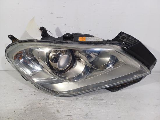 2010 Suzuki Kizashi — Right Headlamp