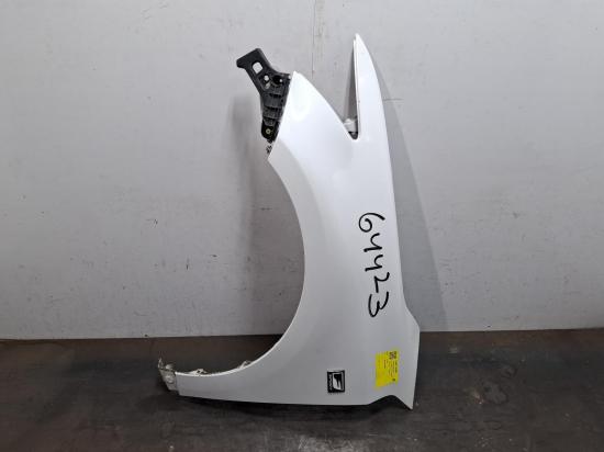 2011 Lexus Ct200 — Left Guard