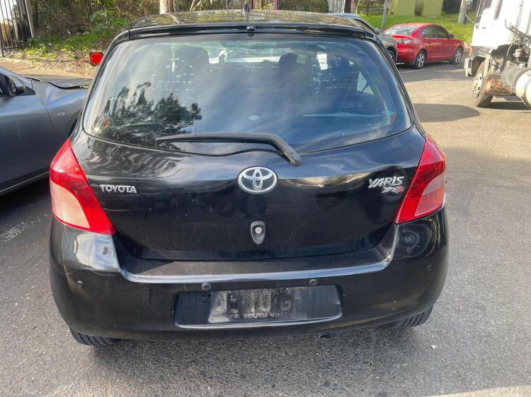 2007 Toyota Yaris — Manual Petrol