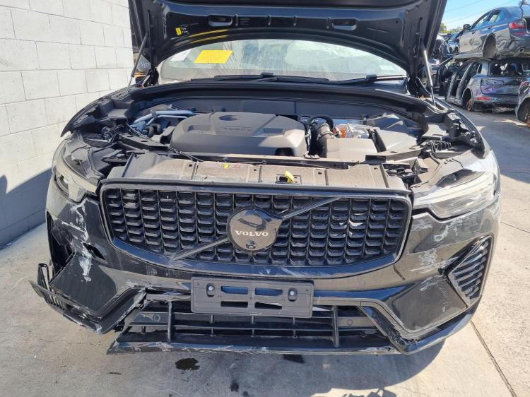 2024 Volvo XC60 — RECHARGE ULTIMATE T8 PHEV GEN 2 Auto Hybrid