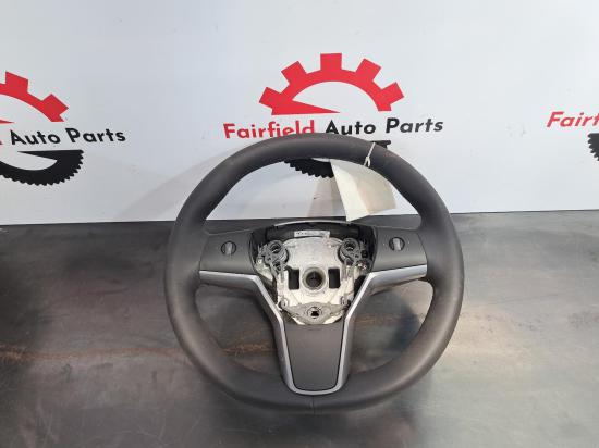 2022 Tesla Model 3 — Steering Wheel