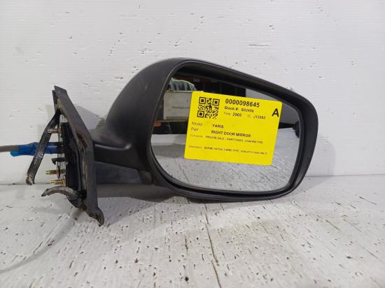 2005 Toyota Yaris — Right Door Mirror