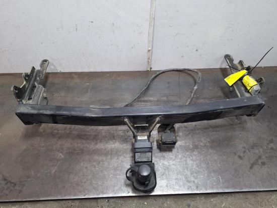 2004 Lexus Rx350 — WITH BALL AND TONGUE ALL BOLTS ARE AVAILABLE