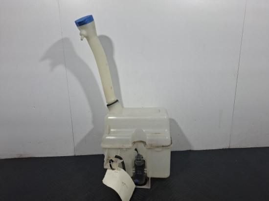 2021 LDV Deliver 9 — Washer Bottle