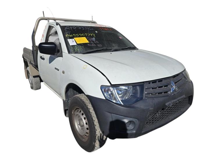 2013 Mitsubishi Triton — MN GL Manual Petrol